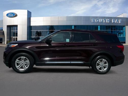 Jewel Red Metallic 2023 Ford Explorer XLT