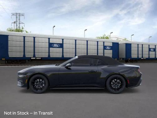 2025 Ford Mustang 