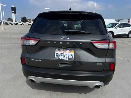 2020 Ford Escape Titanium Hybrid