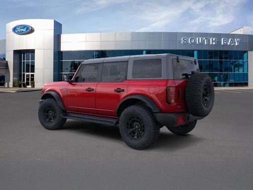 Ruby Red Metallic 2026 Ford Bronco Outer Banks