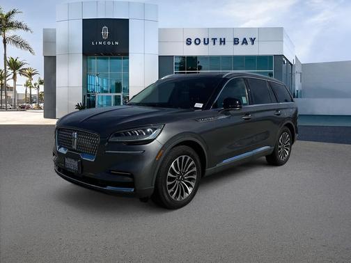 Metallic 2023 Lincoln Aviator Standard RWD