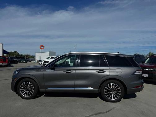 2023 Lincoln Aviator Standard RWD