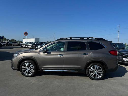 2022 Subaru Ascent Touring 7-Passenger