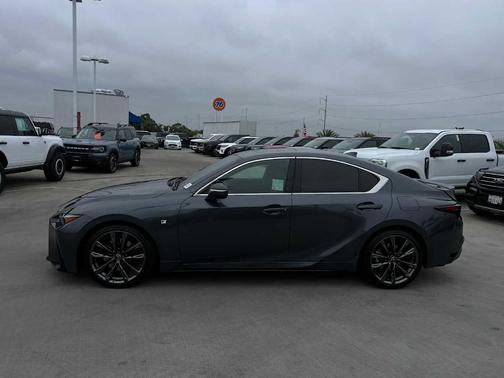 2023 Lexus IS 350 F Sport