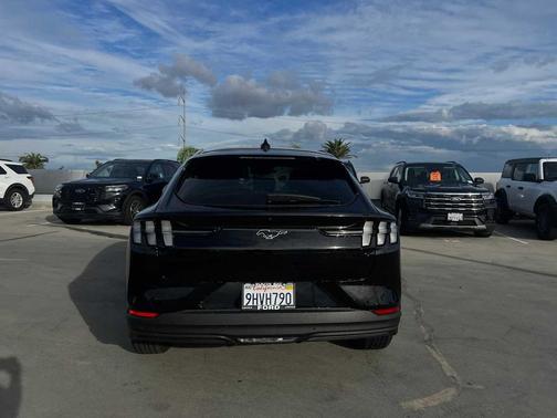 2023 Ford Mustang Mach-E Select
