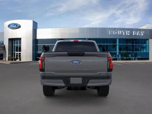 2025 Ford F-150 Lightning XLT