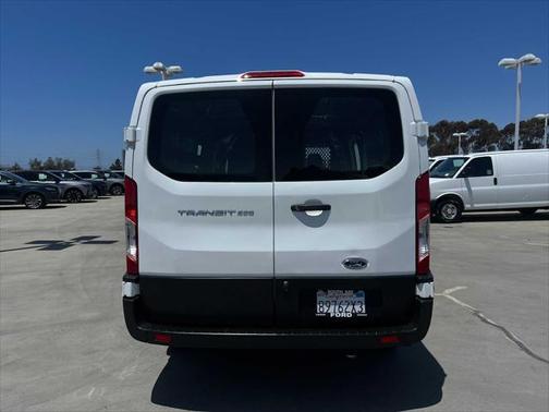2021 Ford Transit-250 Base