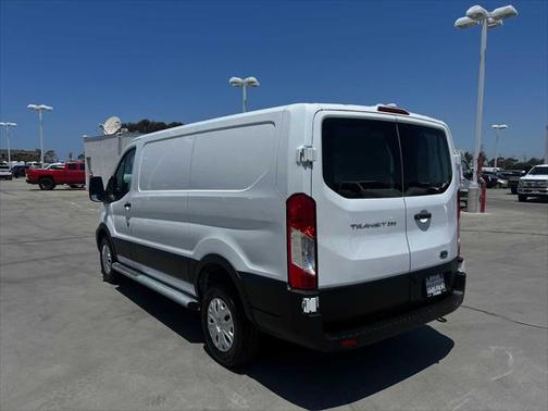 2021 Ford Transit-250 Base