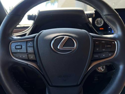 2023 Lexus ES 350 