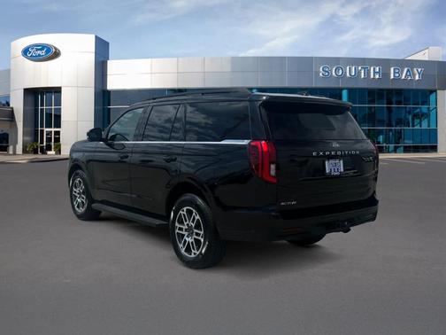 Agate Black Metallic 2025 Ford Expedition Active