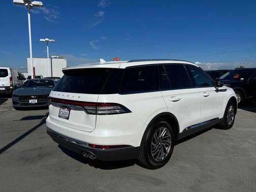 2023 Lincoln Aviator Standard RWD