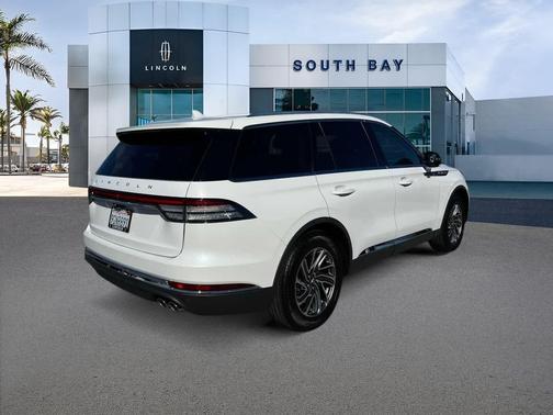 Pristine White 2023 Lincoln Aviator Standard RWD