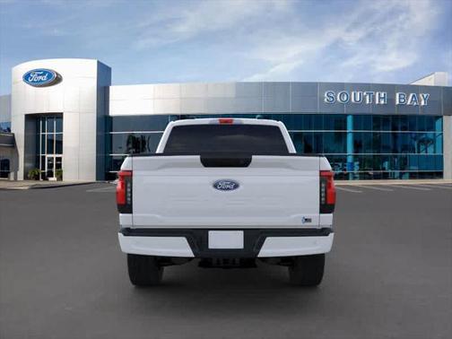 2025 Ford F-150 Lightning XLT