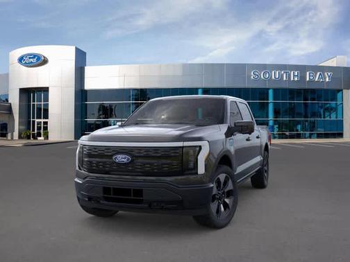 2025 Ford F-150 Lightning Platinum