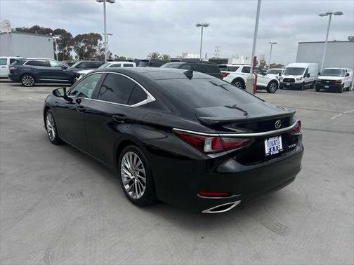 2023 Lexus ES 350 Luxury