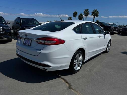 2018 Ford Fusion Hybrid S