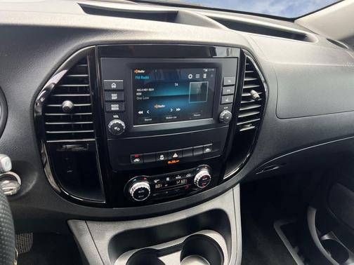 Graphite Gray Metallic 2022 Mercedes-Benz Metris Base