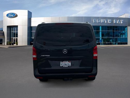 Graphite Gray Metallic 2022 Mercedes-Benz Metris Base