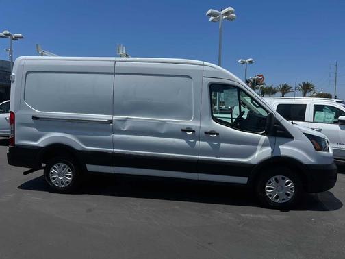 2021 Ford Transit-250