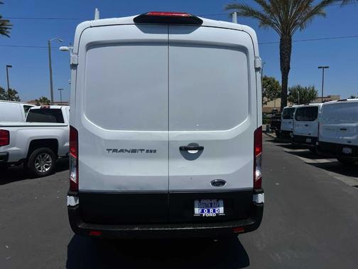 2021 Ford Transit-250
