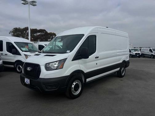 2026 Ford Transit-250