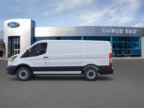 2025 Ford Transit-150 