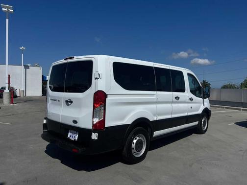 2019 Ford Transit-150 XL