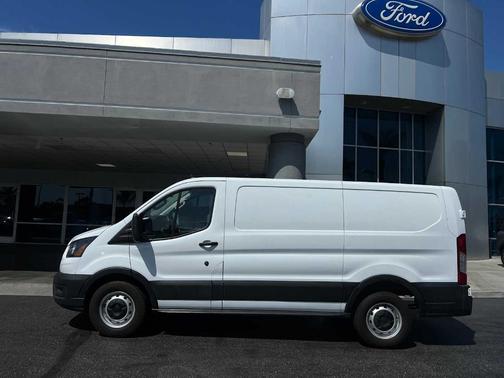 2021 Ford Transit-150