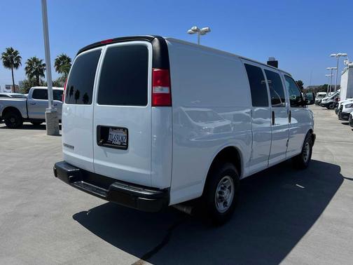 2018 Chevrolet Express 2500 Work Van
