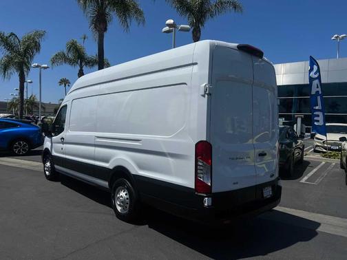 2023 Ford Transit-250 Base