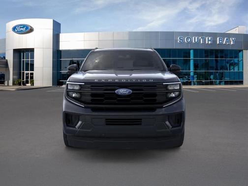 Agate Black Metallic 2026 Ford Expedition Active