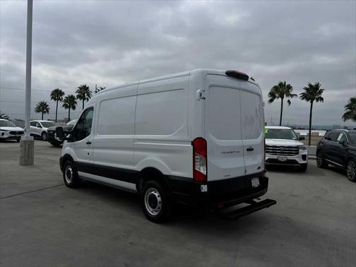 2022 Ford Transit-250