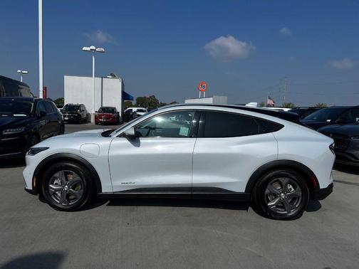 2021 Ford Mustang Mach-E Select