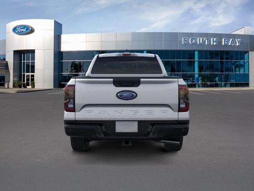 Iconic Silver Metallic 2024 Ford Ranger XLT