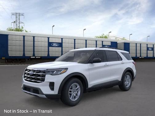 Space White Metallic 2026 Ford Explorer Active