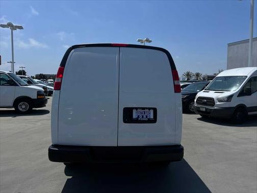 2022 Chevrolet Express 3500 Work Van