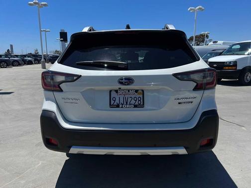 2024 Subaru Outback Touring