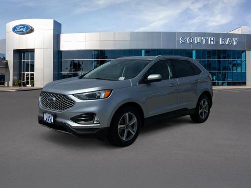 Iconic Silver Metallic 2023 Ford Edge SEL