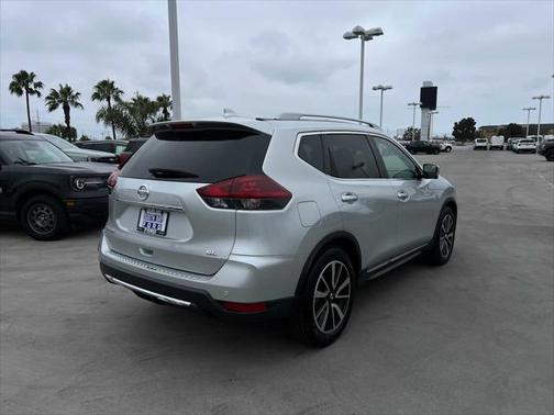 2019 Nissan Rogue SL