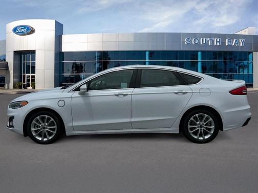 Oxford White 2019 Ford Fusion Energi Titanium
