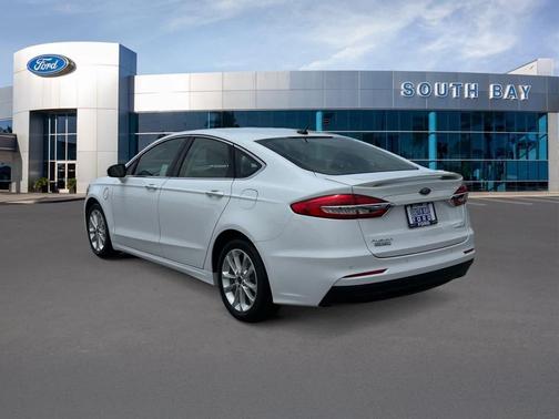 Oxford White 2019 Ford Fusion Energi Titanium