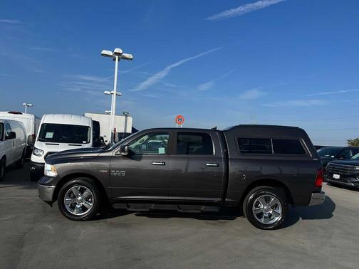 2015 RAM 1500 SLT