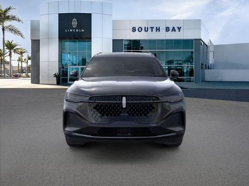 Black Metallic 2026 Lincoln Nautilus Reserve