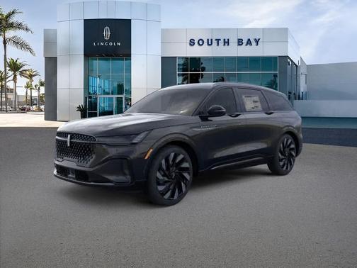 Black Metallic 2026 Lincoln Nautilus Reserve