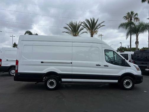 Oxford White 2024 Ford Transit-350 Base