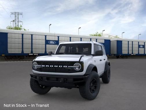 Oxford White 2026 Ford Bronco Badlands