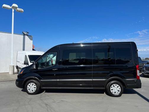2024 Ford Transit-350 XLT