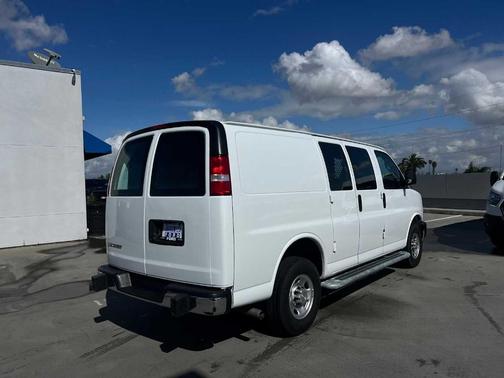 2024 Chevrolet Express 2500 Work Van