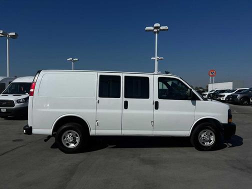 2018 Chevrolet Express 2500 Work Van