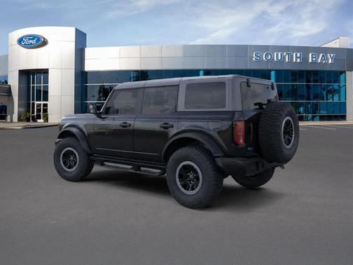 Shadow Black 2026 Ford Bronco Badlands
